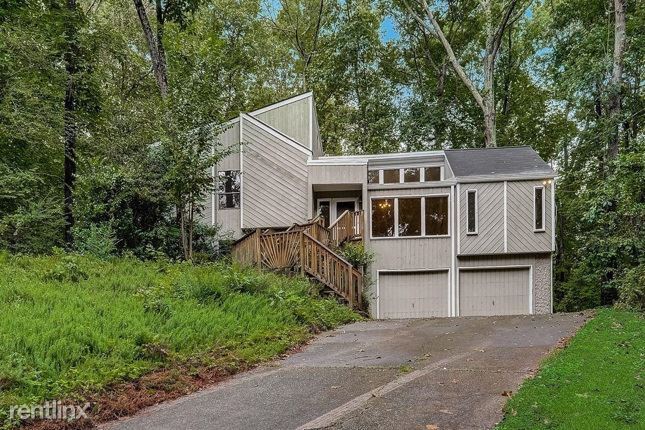Foto principal - 1309 Laurel Cliff Dr SE
