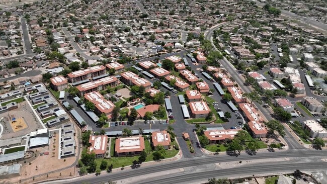  - Del Rio Apartments