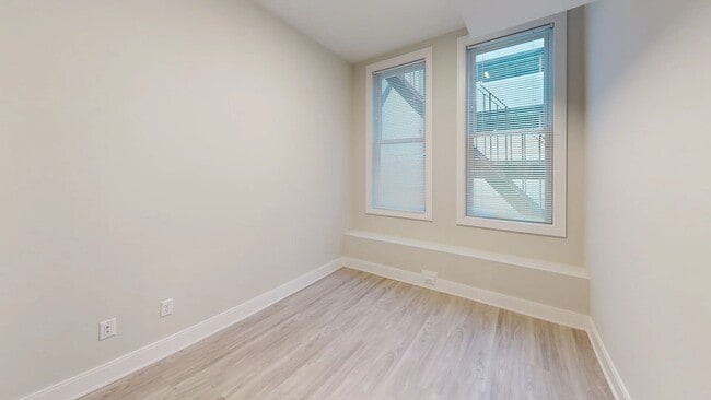 Building Photo - No Brokers Fee, Theater District of Boston, In-Unit Washer/Dryer, Brand new Renovation