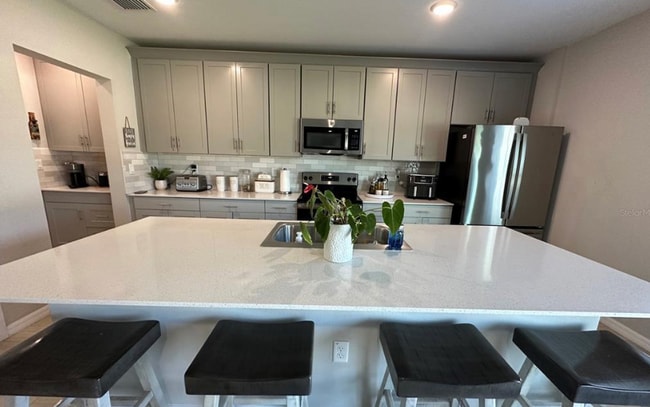 Building Photo - 12668 Tannencrest Dr