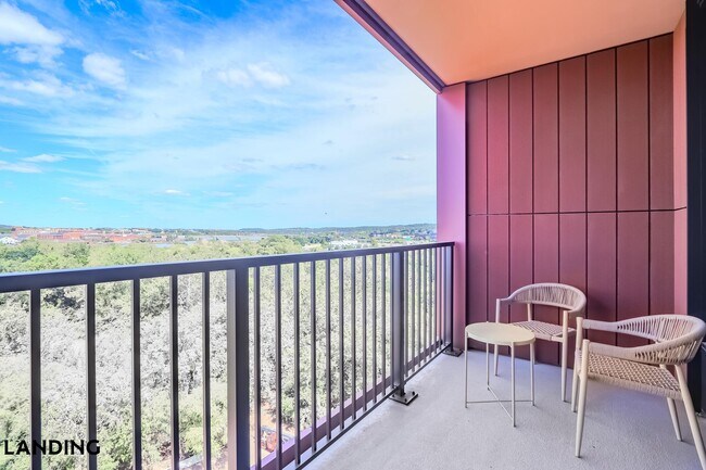 Foto del edificio - 632 Howard Rd SE