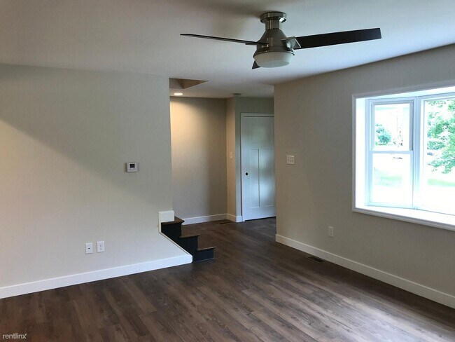 Building Photo - 3 br, 3.5 bath House - 7515 E Galbraith Rd