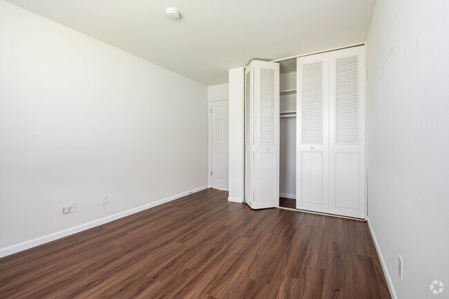 1BR, 1BA - 918SF - Nakoma Heights Apartment Homes