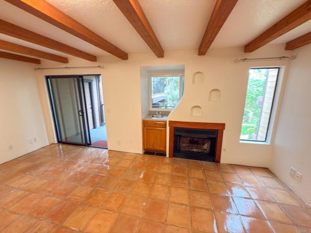 Building Photo - 4009 Canario St