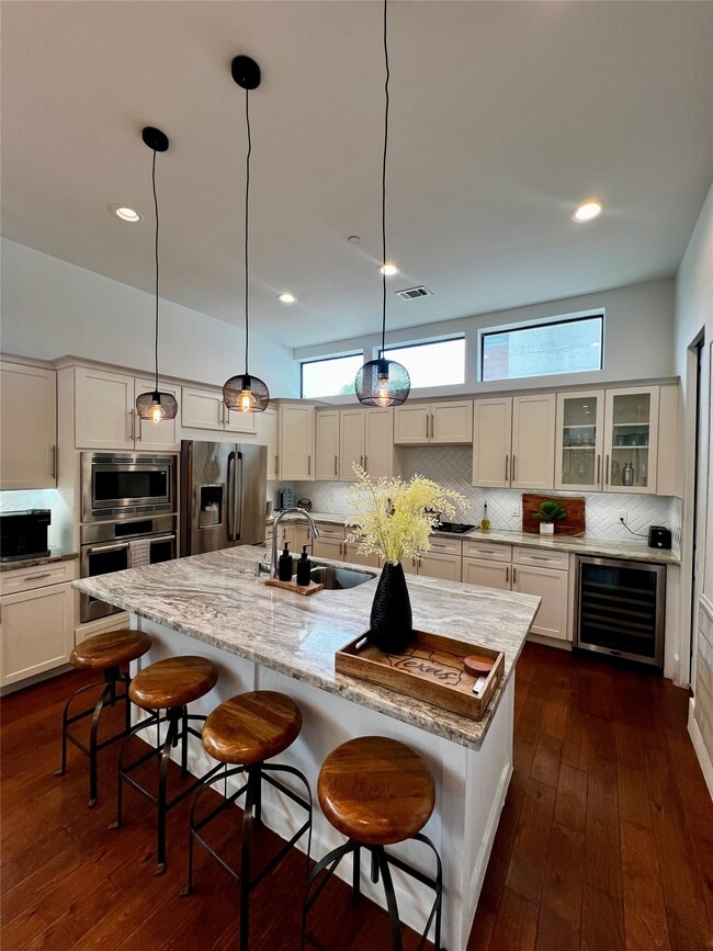 Foto del edificio - 3218 Crawford St