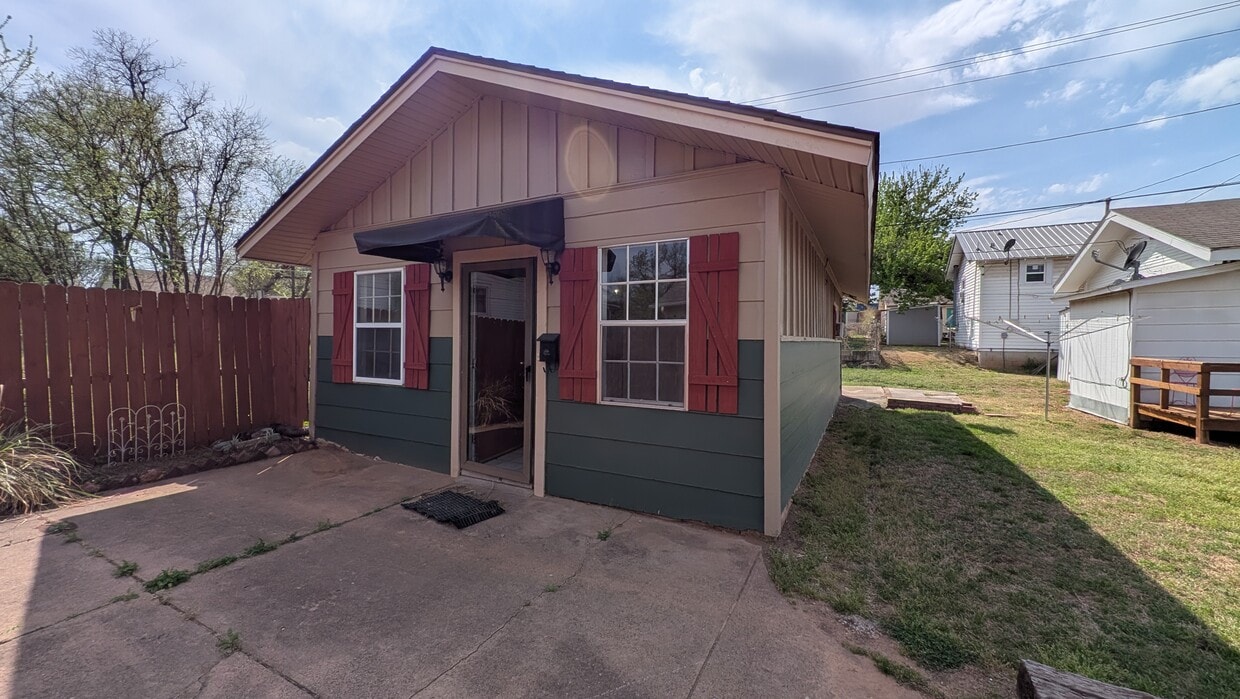 Listing Image