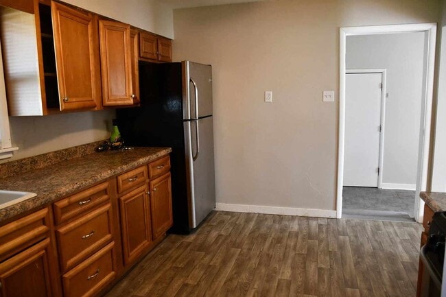 Foto del edificio - 6945 Delaware St