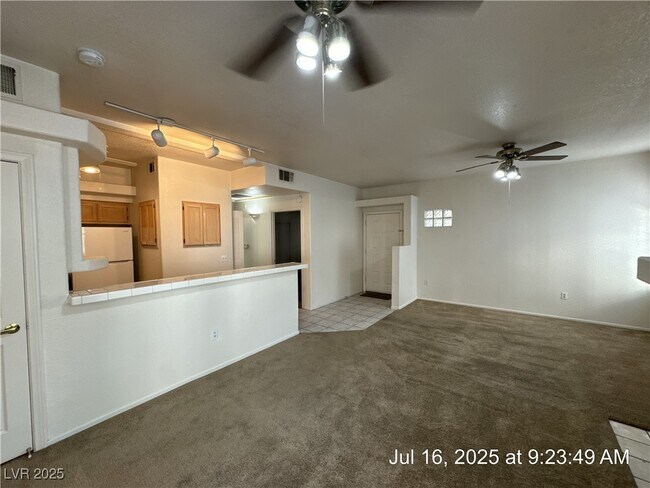 Foto del edificio - 2251 Wigwam Pkwy