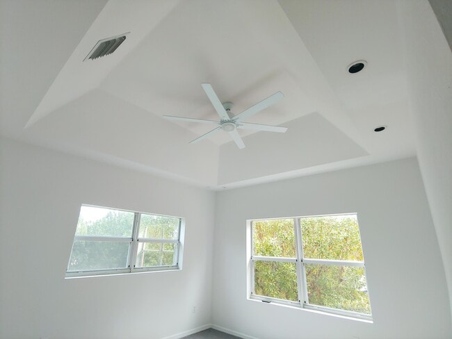 Foto del edificio - 701 Talia Cir