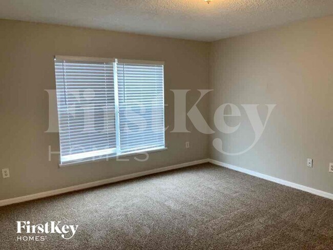 Foto del edificio - 618 Doe Cove Pl