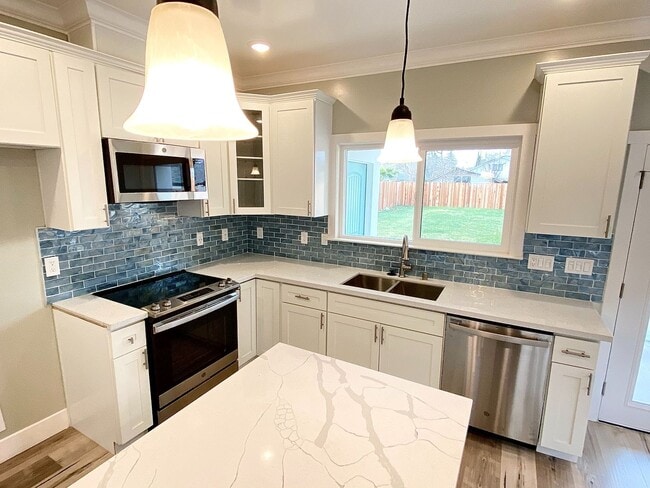 Photo - Beautiful and Spacious Newly Constructed 3... House