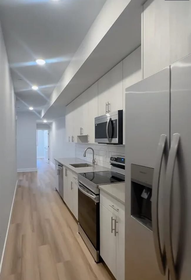 Building Photo - 3259 N 13th St