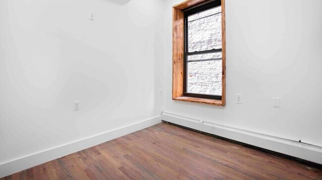 Foto del edificio - 171 E 105th St