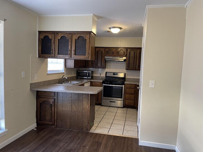 Foto del edificio - 3306 S Hill St