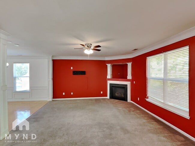 Building Photo - 15119 Oldcorn Ln