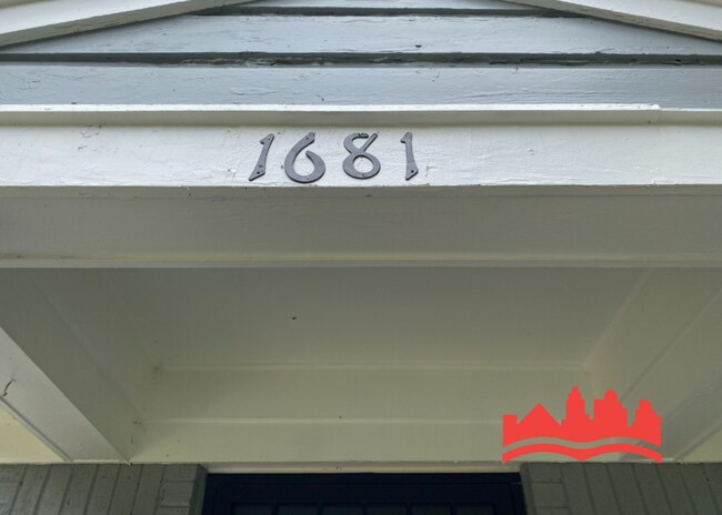 Building Photo - 1681 Corning Ave