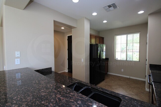 Foto del edificio - 29302 N 67th Dr