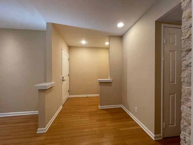 enterance - 4708 Park Granada Park