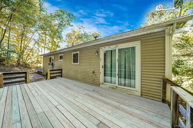 Building Photo - 68 Old Sylvan Lake Rd