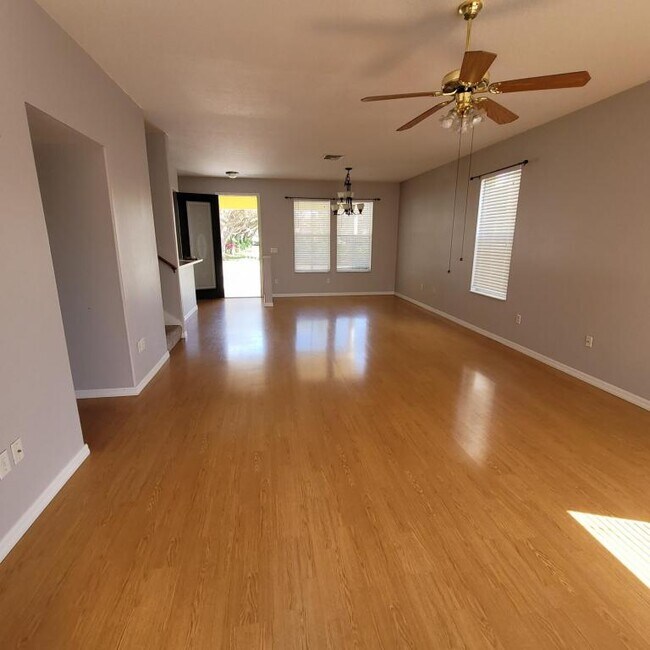 Foto del edificio - 3141 Town Ave