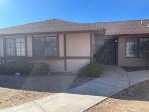 Building Photo - 20292 Thunderbird Rd