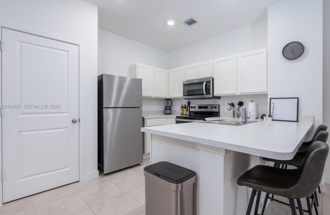 Foto del edificio - 844 NW 3rd Way