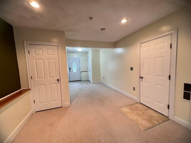 Foto del edificio - 36 Middlesex Ave