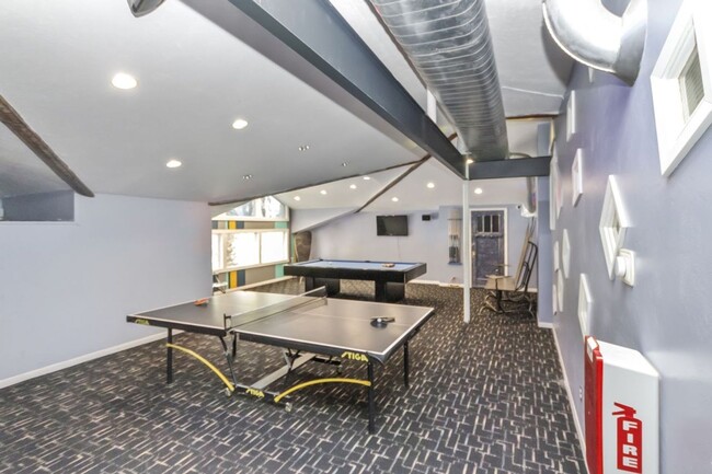 Interior Photo - The Metropolis Apartments