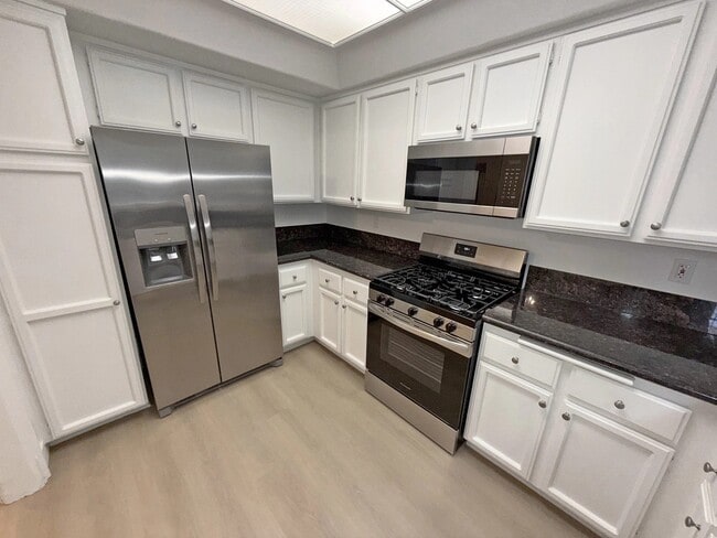 Foto del edificio - 922 Croft Ave