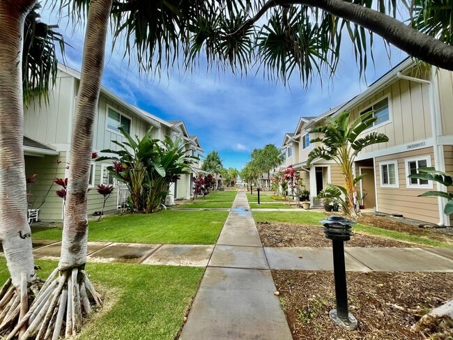 Building Photo - 2bed/2.5 bath PET FRIENDLY Townhome Available in Kapolei!