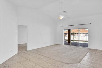 Building Photo - 16 NW 12th Pl Building Photo - 16 NW 12th Pl