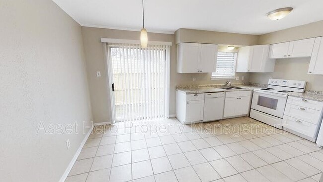 Building Photo - 1910 Barak Ln