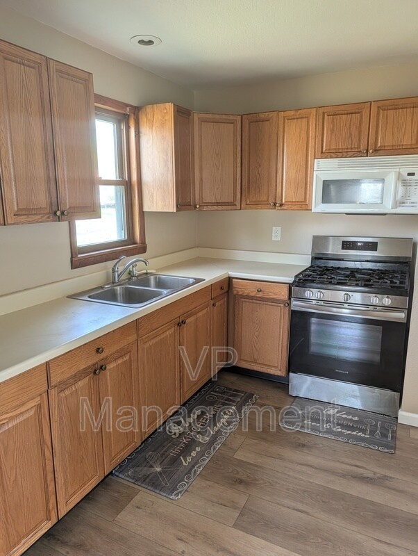 Foto del edificio - 3631 Homestead Ave