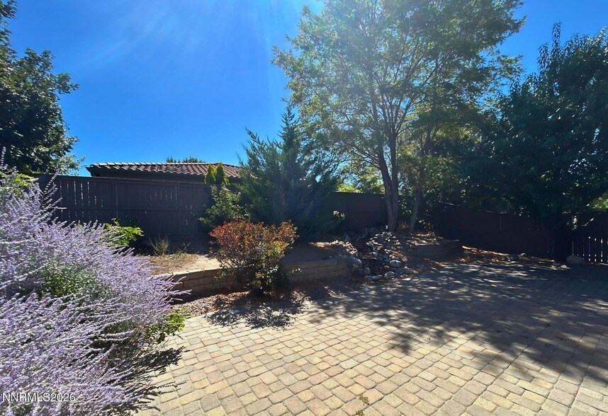 Building Photo - 530 Beckfield Ct