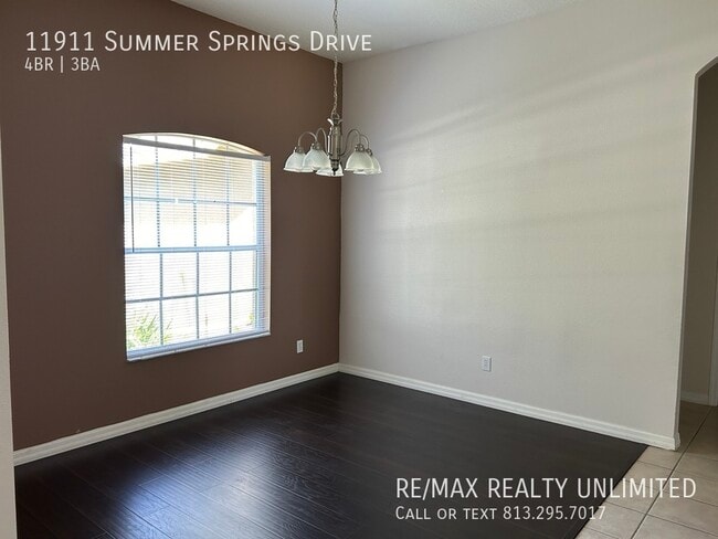 Building Photo - 11911 Summer Springs Dr