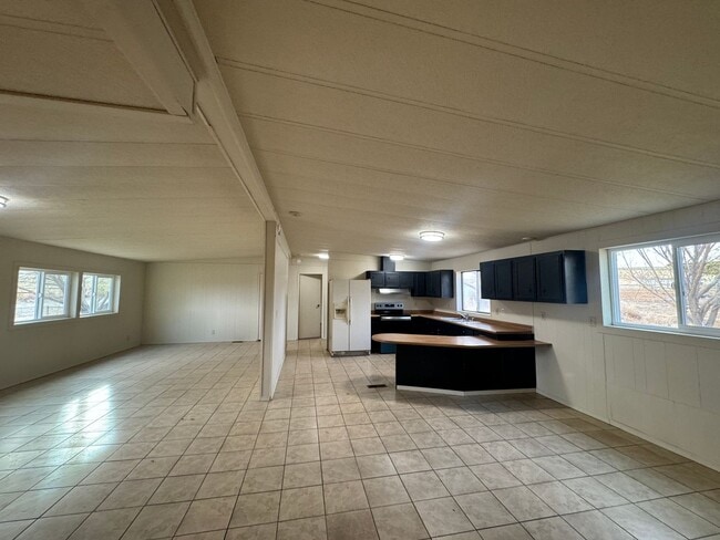 Foto del edificio - MOVE IN SPECIAL - $200 OFF FIRST MONTH'S RENT!