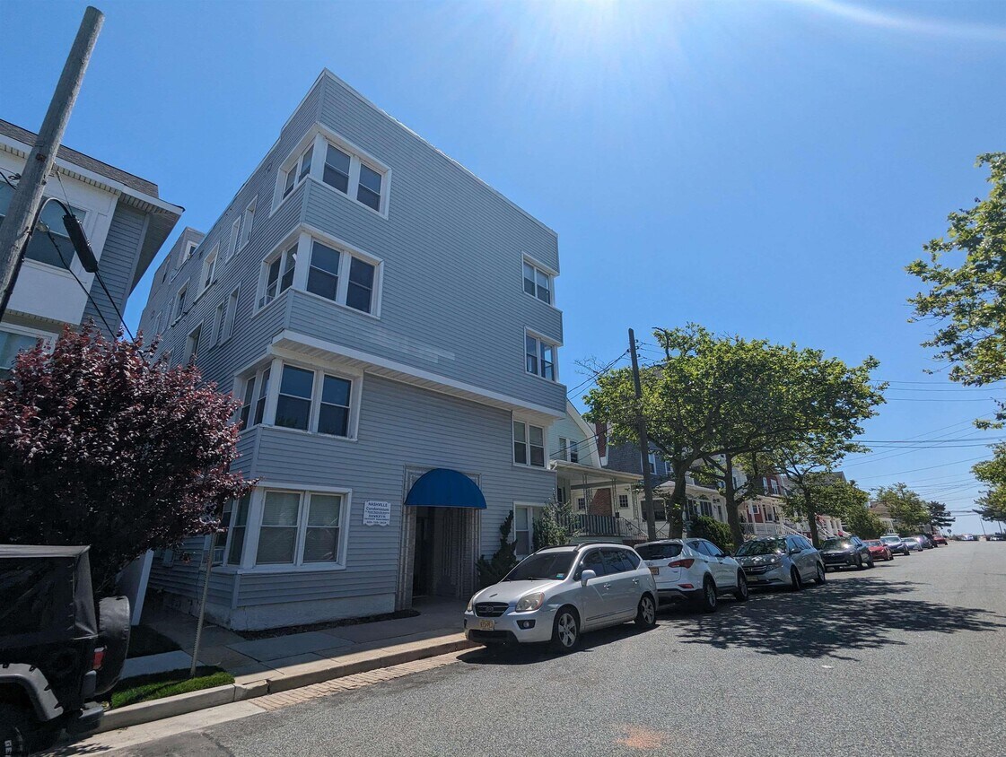 11 S Nashville Ave Unit C3, Ventnor City, NJ 08406 Condo for Rent in