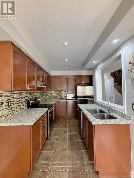 Photo du bâtiment - 6 Latitude Ln