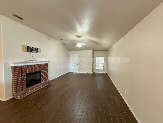 Foto del edificio - 9104 Quincy Ave