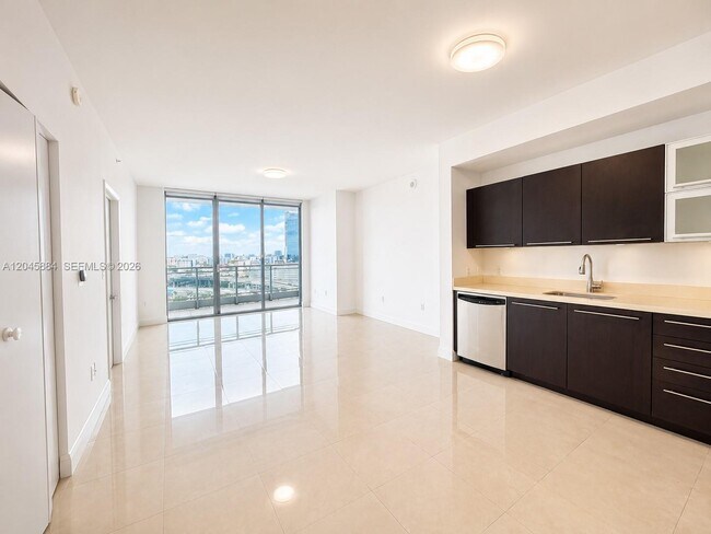 Foto del edificio - 90 SW 3rd St