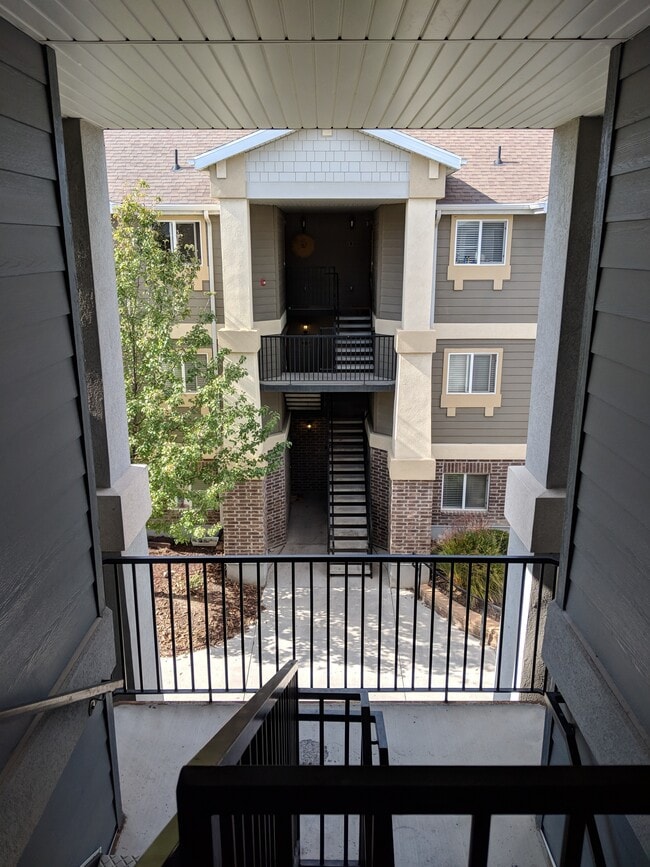 Building Photo - 116 E Resaca Dr