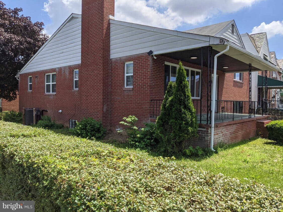 Foto principal - 3522 W Caton Ave
