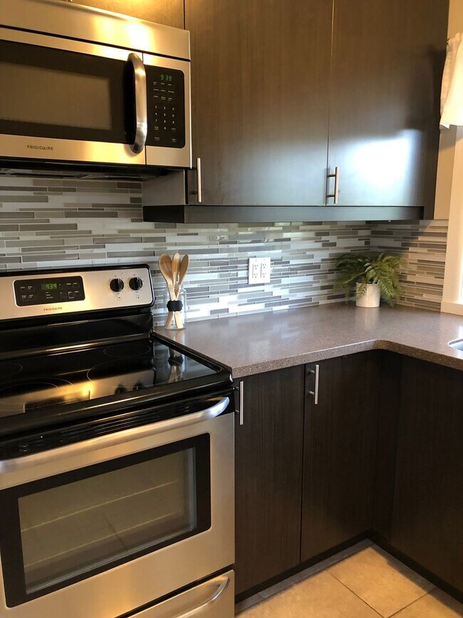 Foto del edificio - Updated throughout with new master suite!
