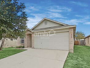 Building Photo - 8007 Abbotts Pointe