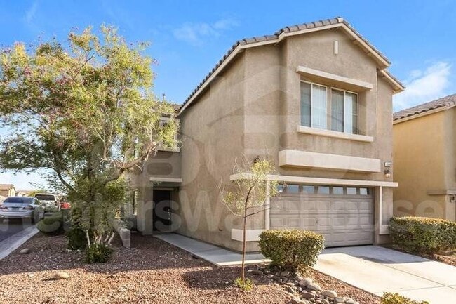 Building Photo - Renters Warehouse proudly presents this No...