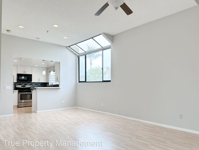 Foto del edificio - 2 br, 1.5 bath House - 17652 Sergio Cir Un...