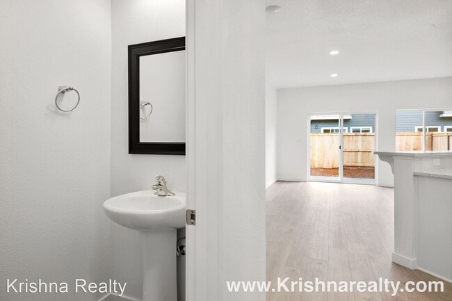 Foto del edificio - 3 br, 2.5 bath House - 1208 S Quartz St