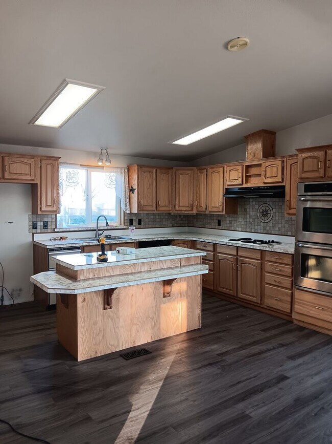 Foto del edificio - 3 Bed House is Elgin