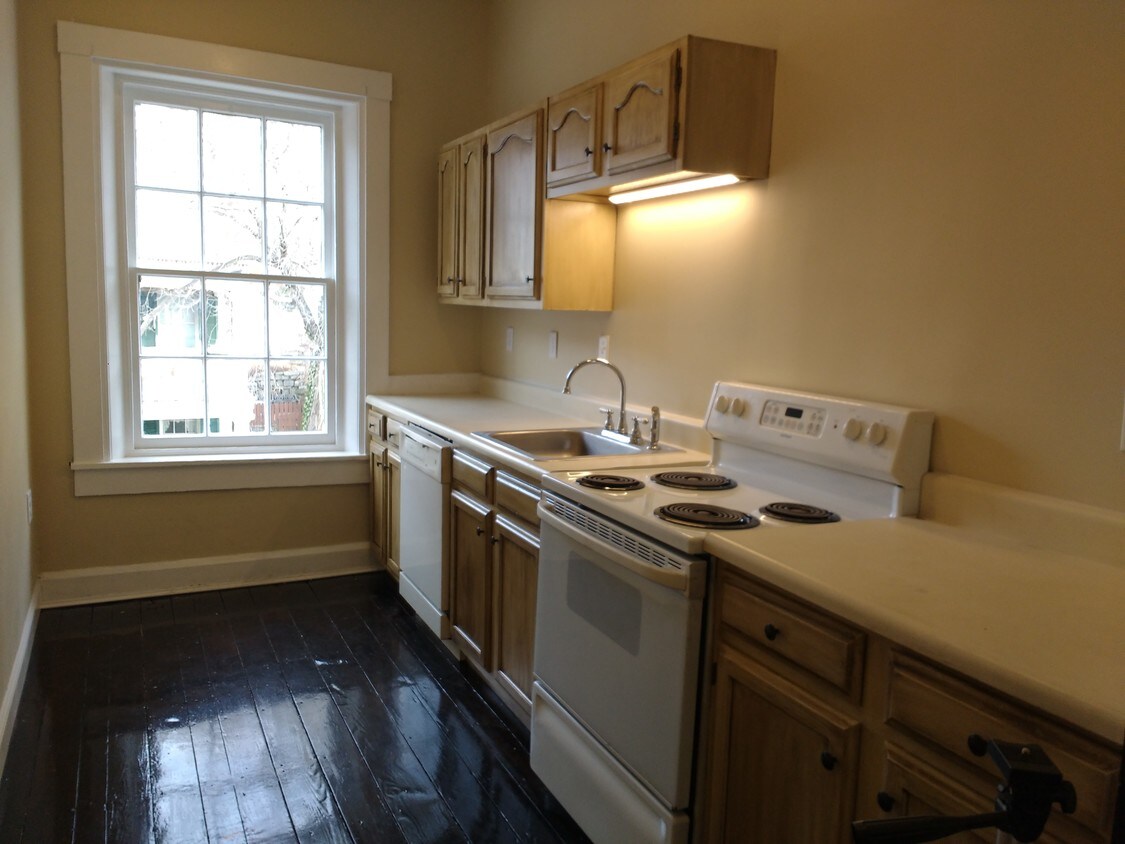 17 S Main St Unit 3, Port Deposit, MD 21904 Room for Rent in Port