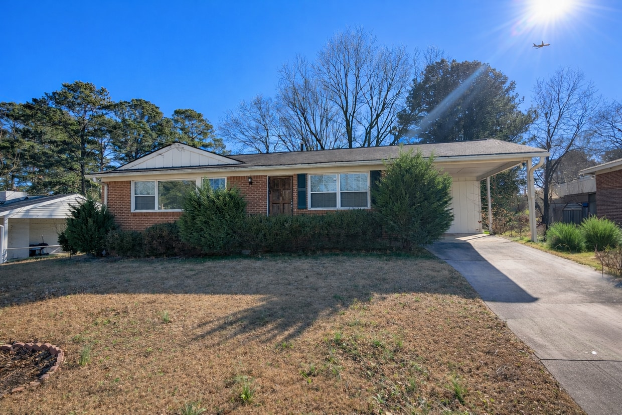 Photo - 4206 Old Rock Cut Rd (Conley, GA)